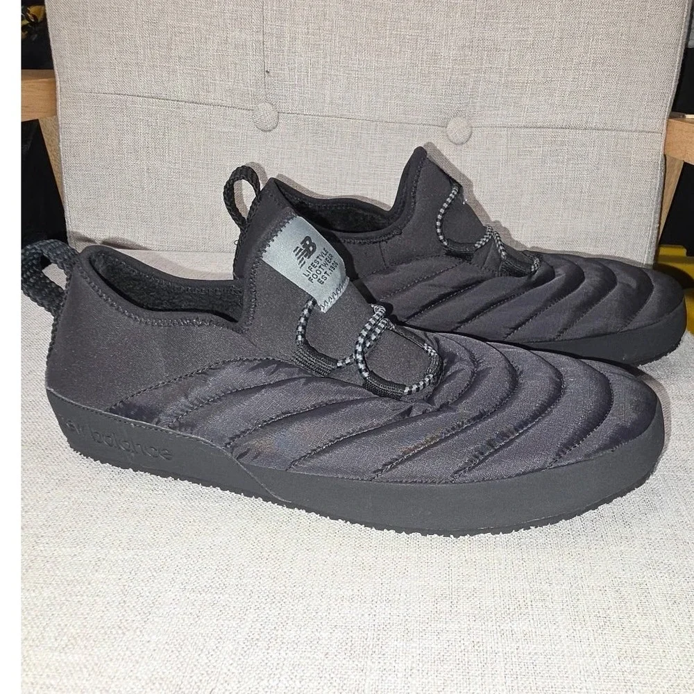 New Balance Caravan Moc v1 Black Quilted Fleece Lined Slippers SUFMOCB1 Mens 11